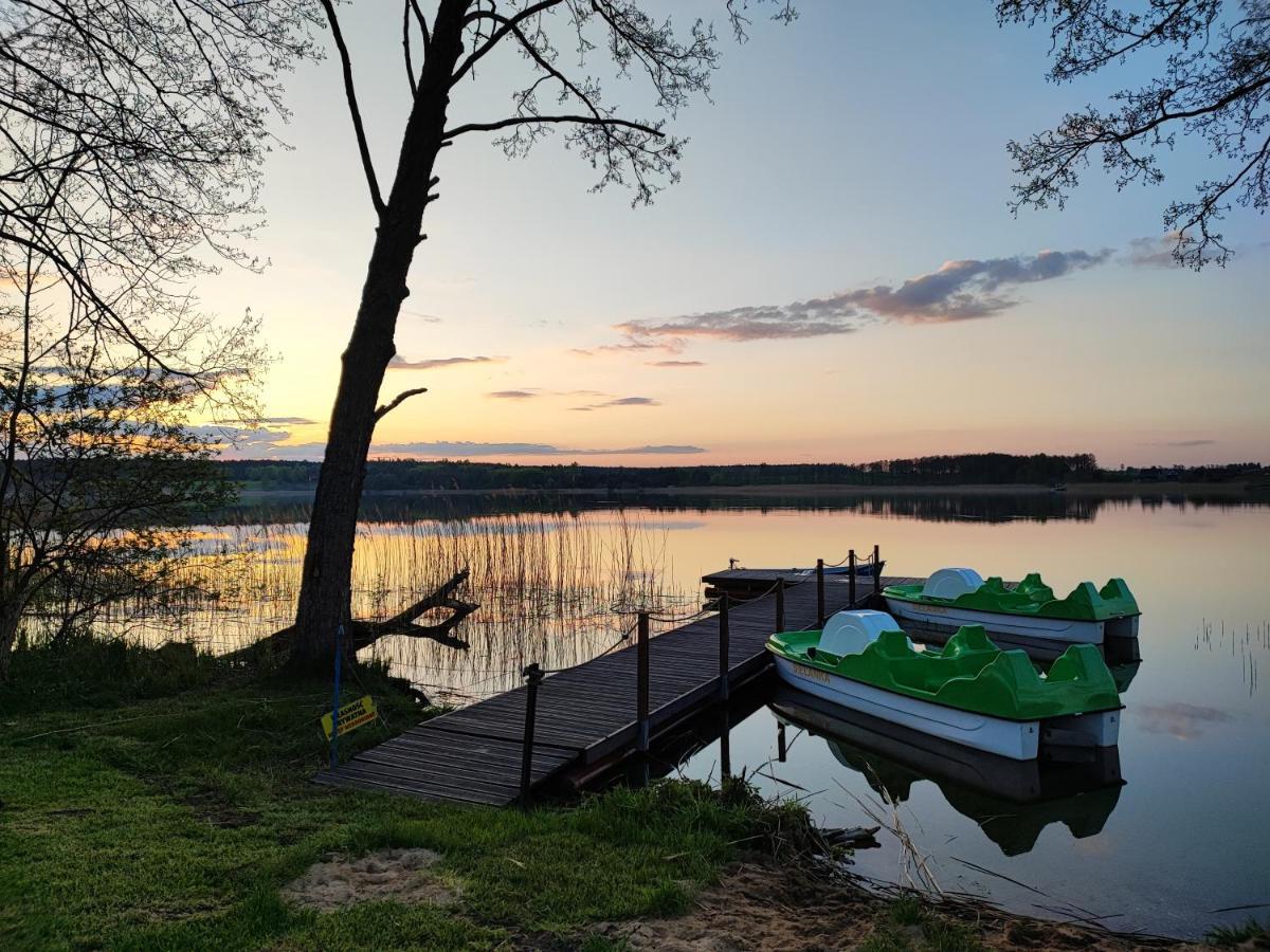 Siedlisko Nr 4A Nad Jeziorem Skarlinskim, Jezioro, Mazury, Domki Letniskowe Kurzetnik Dış mekan fotoğraf